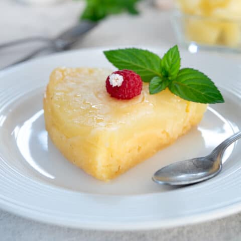 Ananas-Upside-Down-Kuchen ohne braunen Zucker